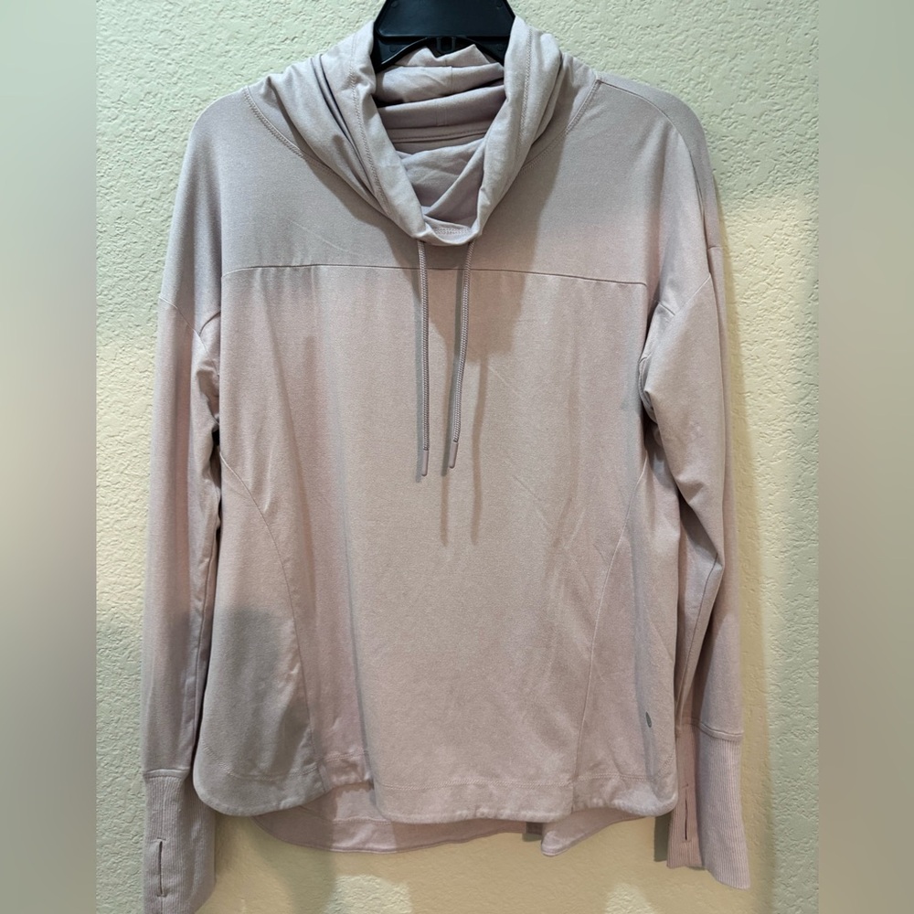 Alana super soft women’s workout top great with leggings, soft pink size medium